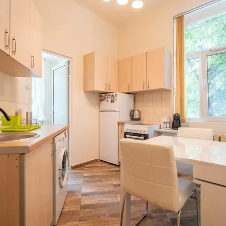 The Right Choice 21 *