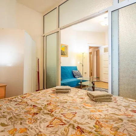 The Right Choice 21 * Sofia