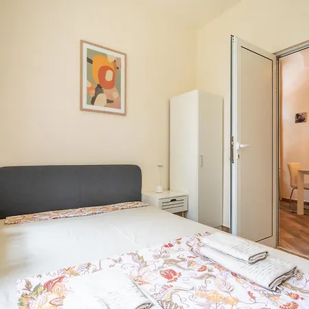 The Right Choice 21 * Sofia