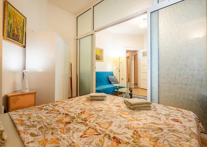 The Right Choice 21 * Sofia